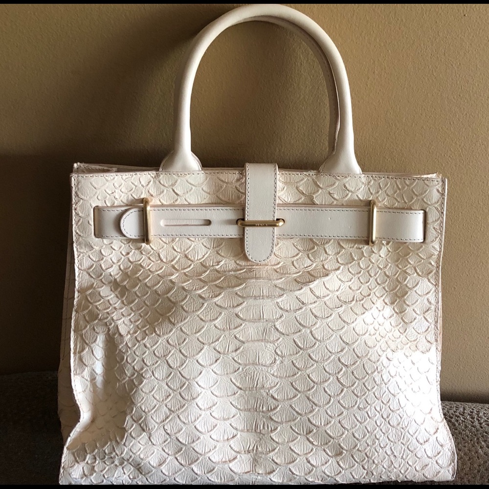 Vintage Furla Pursue